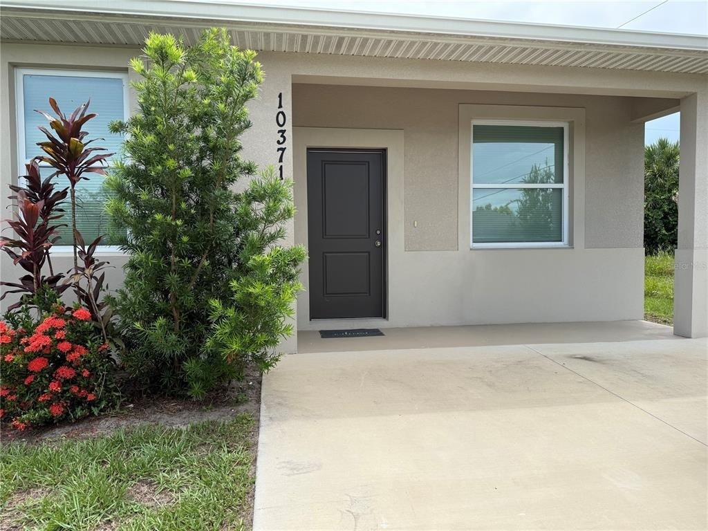 10371 Kidron Avenue - Photo 0