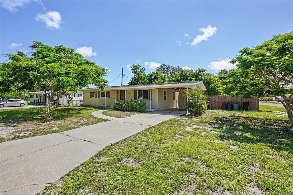 6515 3rd Street Court W - Photo 1