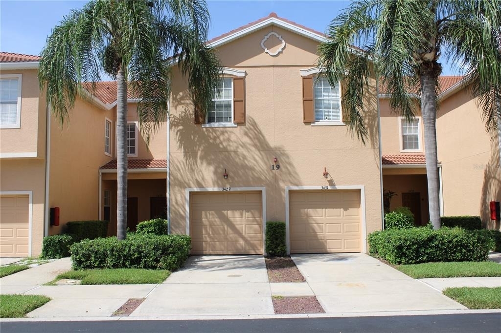 3429 Parkridge Circle - Photo 0