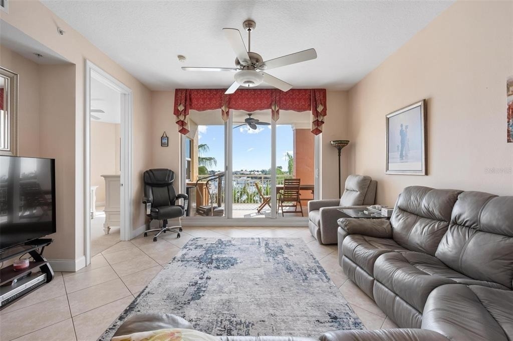 610 Riviera Dunes Way - Photo 6