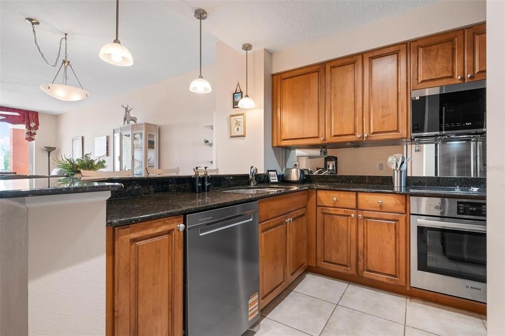 610 Riviera Dunes Way - Photo 17