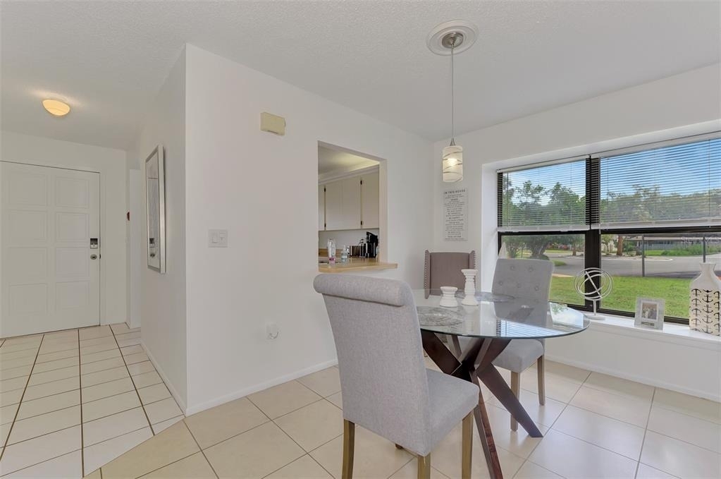 952 N Beneva Road - Photo 9