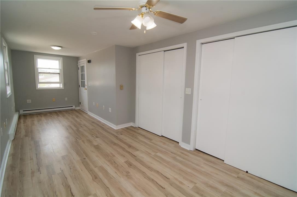 215 Franklin Street - Photo 18