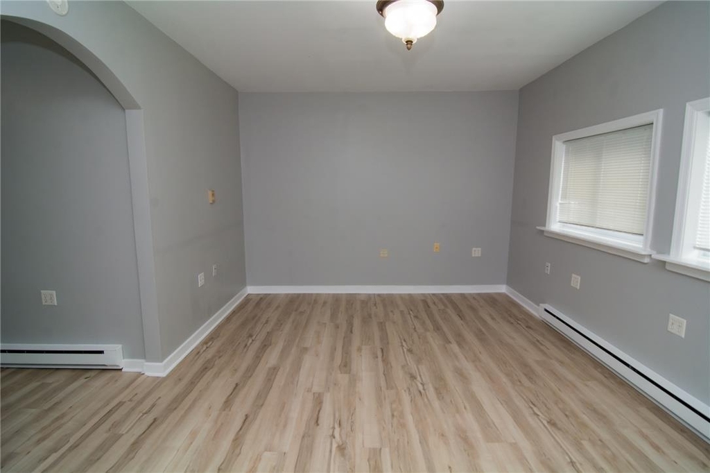 215 Franklin Street - Photo 8
