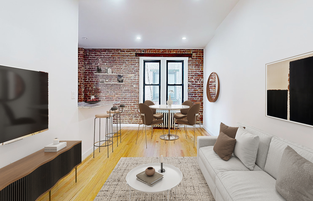 31-15 32nd Street - Photo 1