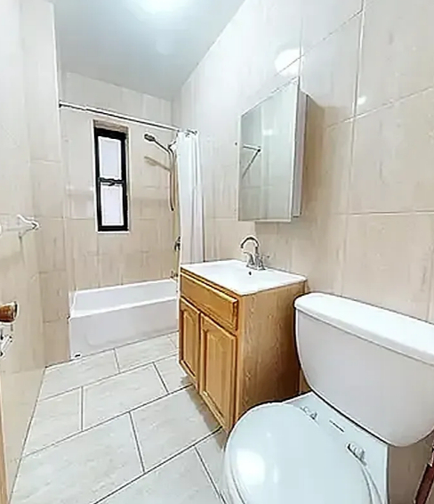31-15 32nd Street - Photo 3