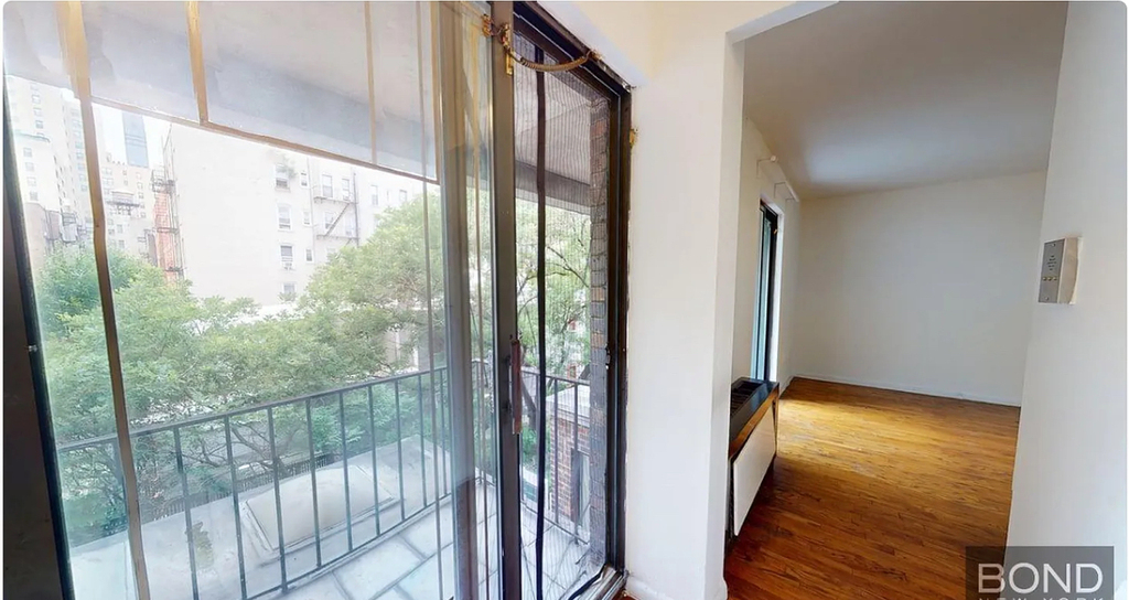 East 28th street  - Photo 3