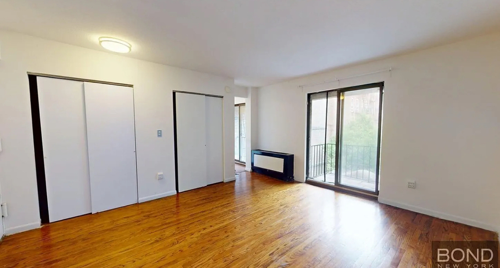 East 28th street  - Photo 1