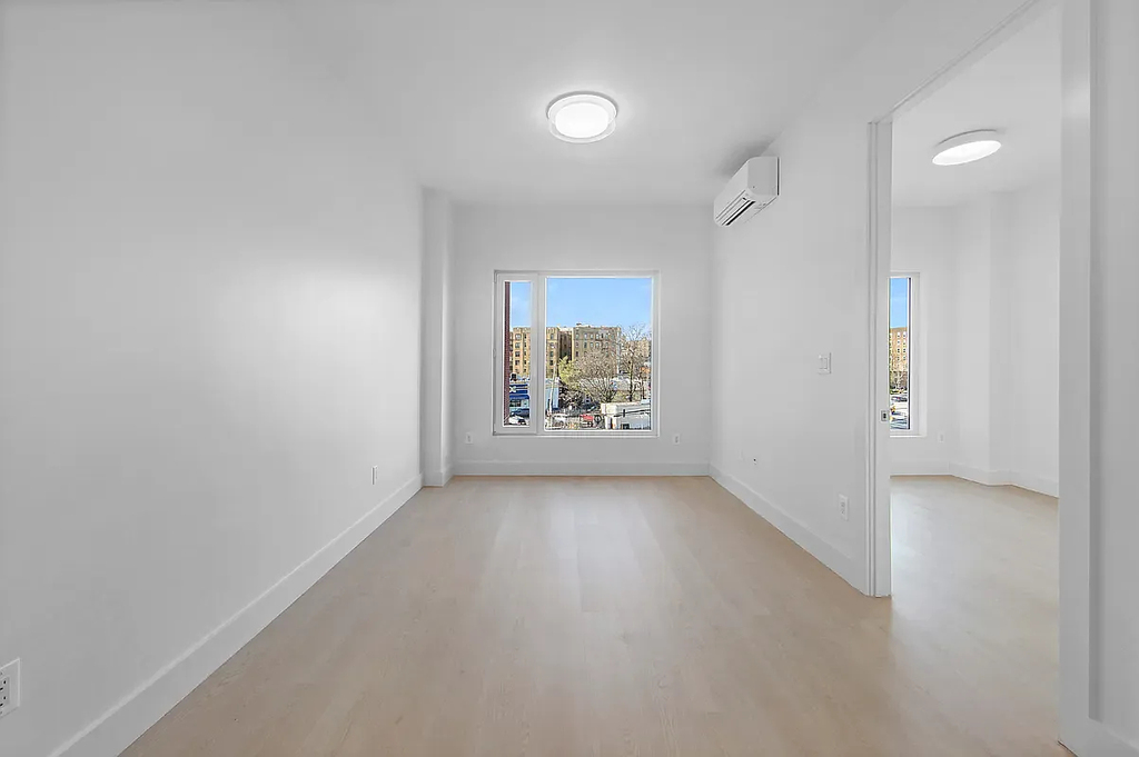 833 Maple Street - Photo 2