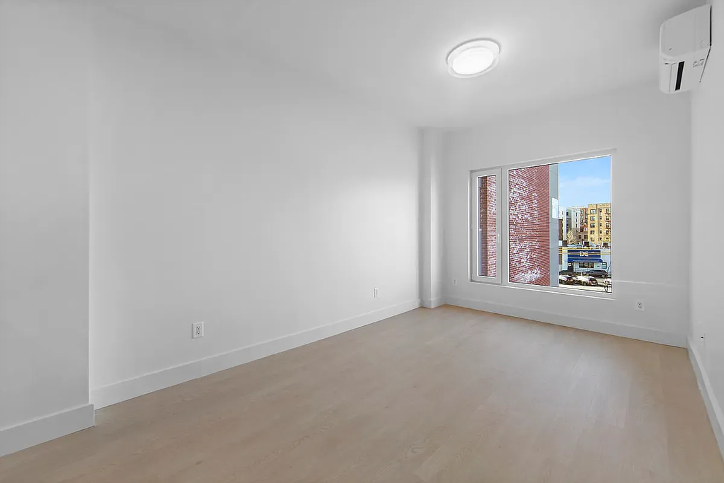 833 Maple Street - Photo 5