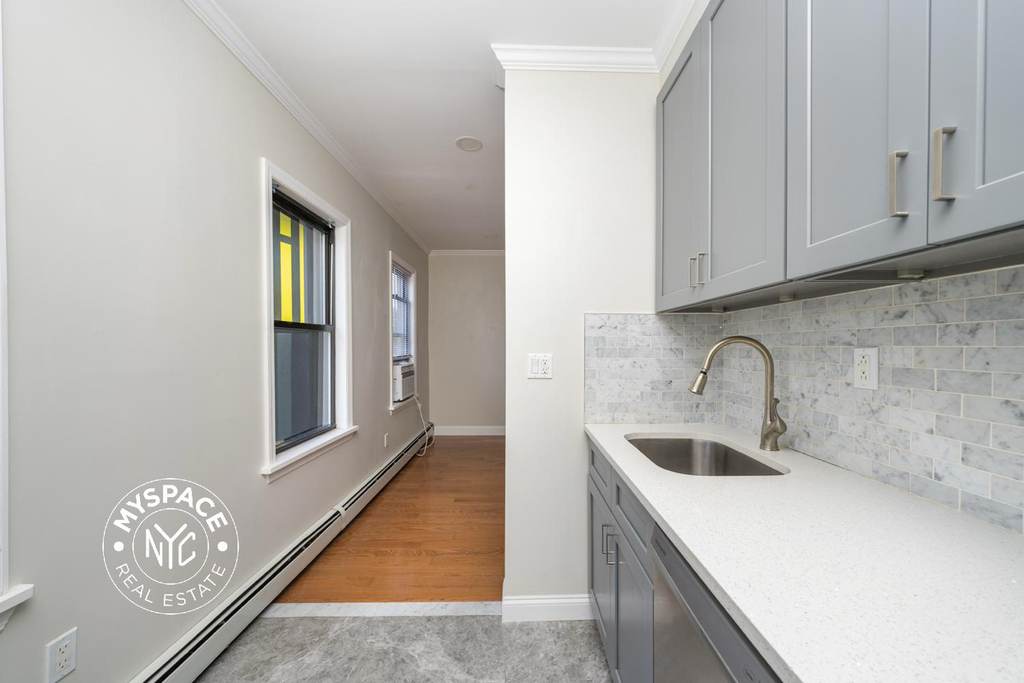1588 Fulton Street - Photo 5