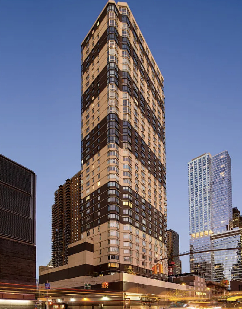 West 42nd Street & 9th ave - Photo 5