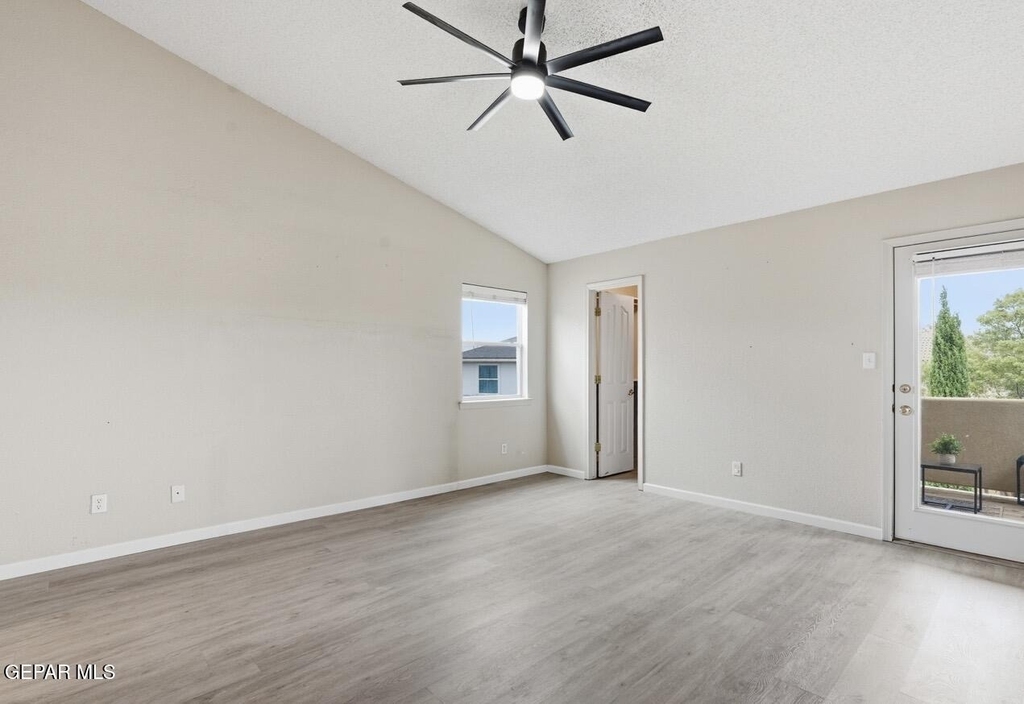 9900 Marine Circle - Photo 13
