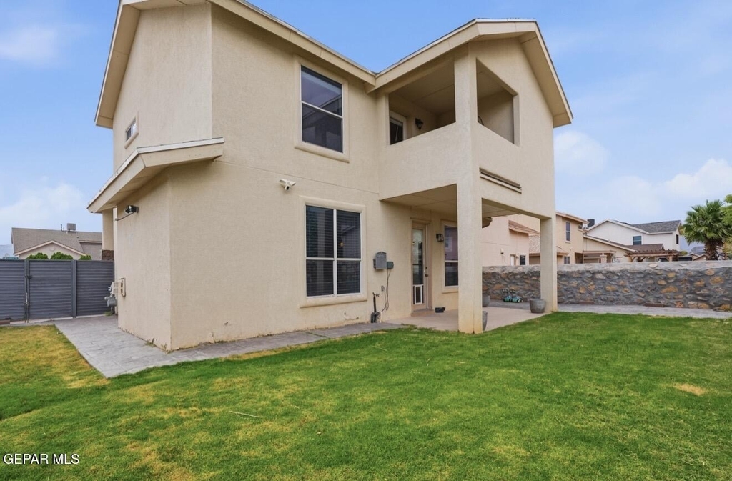 9900 Marine Circle - Photo 18