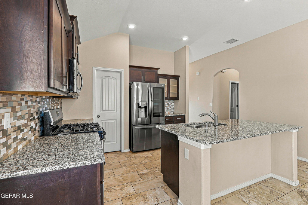 13805 Garforth Avenue - Photo 14