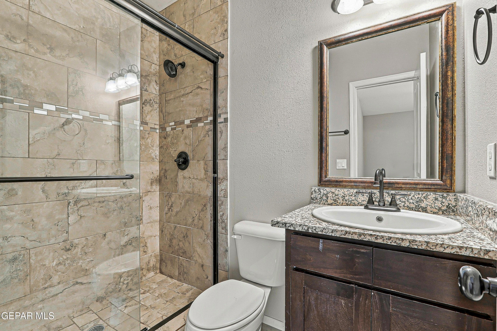 13805 Garforth Avenue - Photo 25