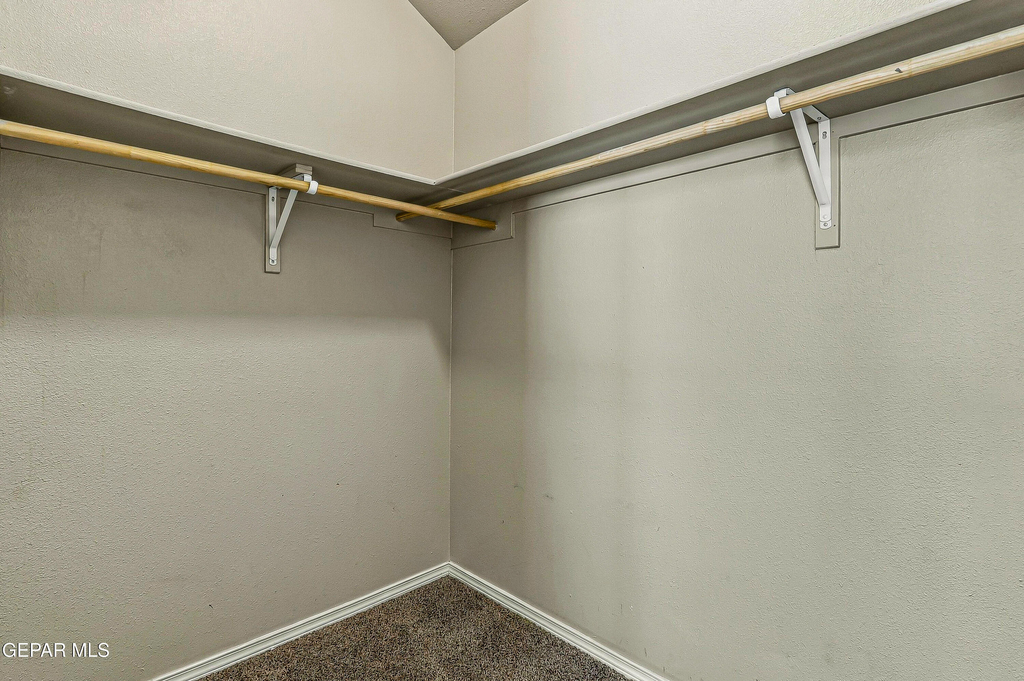 13805 Garforth Avenue - Photo 3