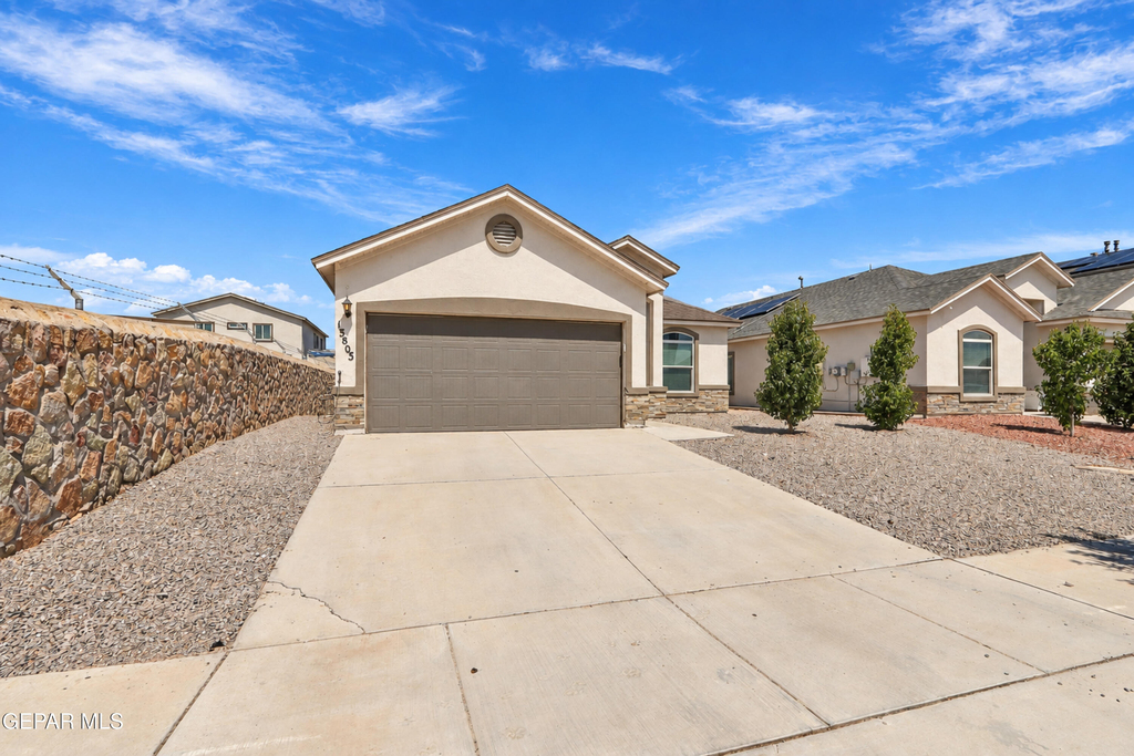 13805 Garforth Avenue - Photo 1