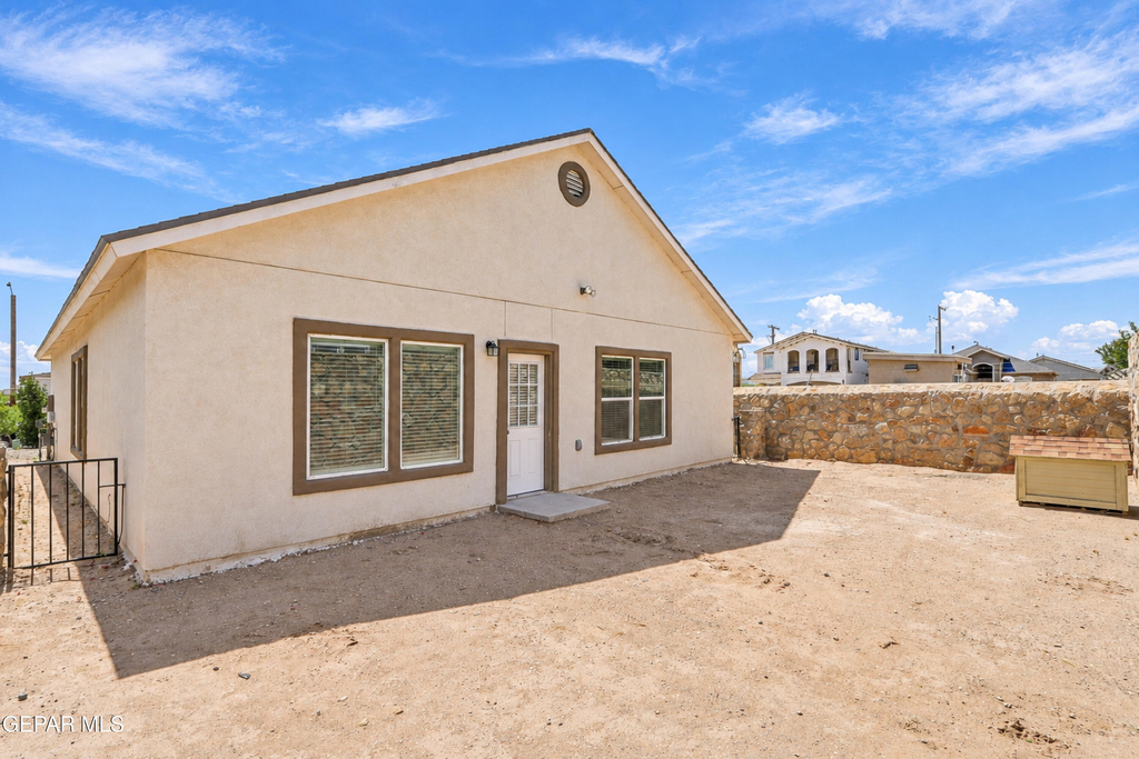 13805 Garforth Avenue - Photo 31