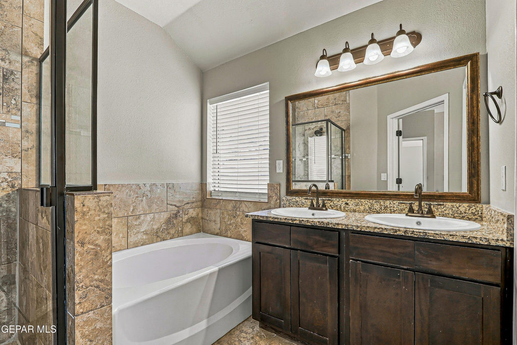 13805 Garforth Avenue - Photo 6
