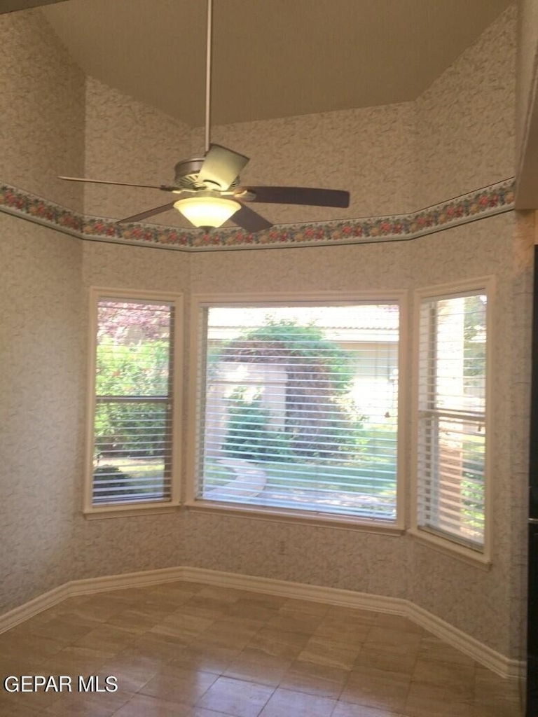 4579 Weeping Willow Drive - Photo 2
