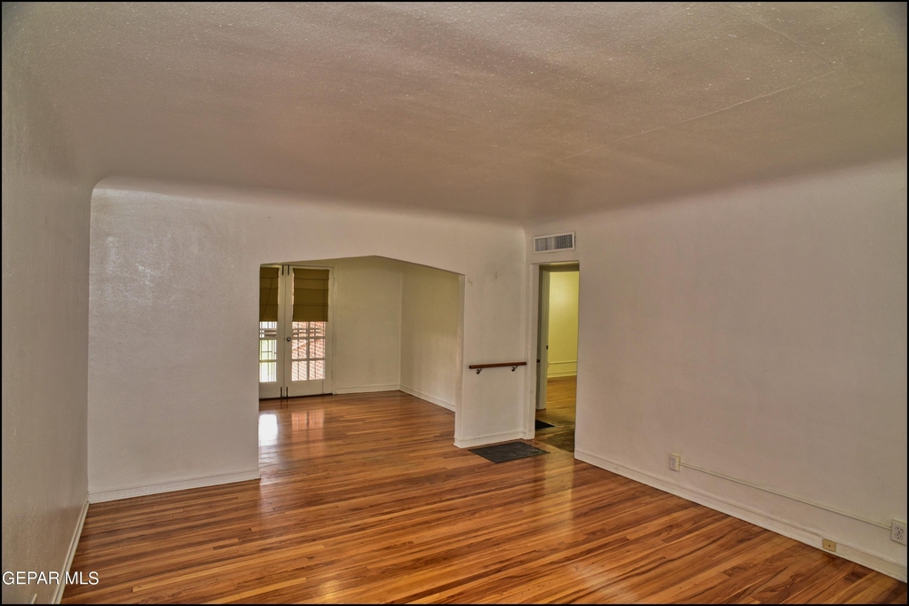 815 Ellis Street - Photo 5