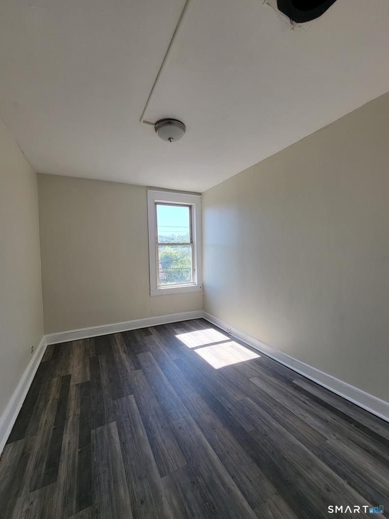 220 Main Street - Photo 5