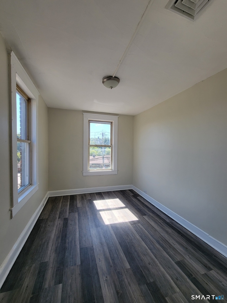 220 Main Street - Photo 7