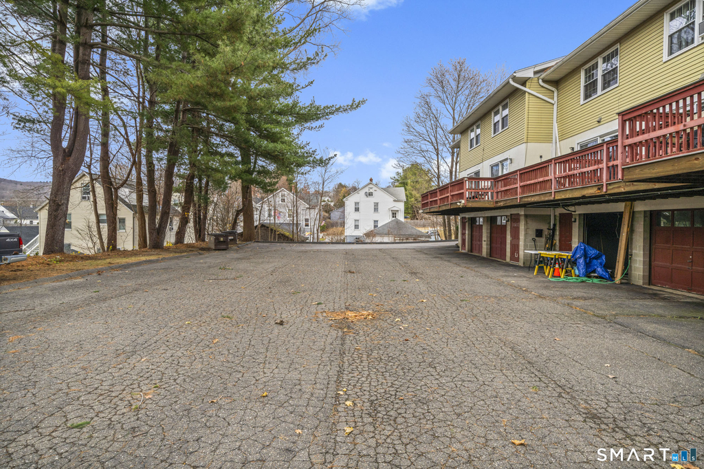 167 Kinney Street - Photo 5