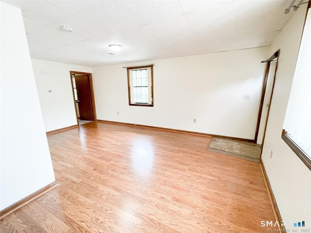 150 Cherry Street - Photo 2