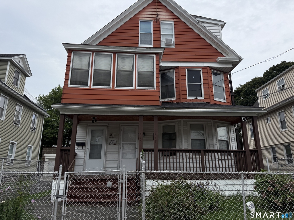 438 Hollister Avenue - Photo 0