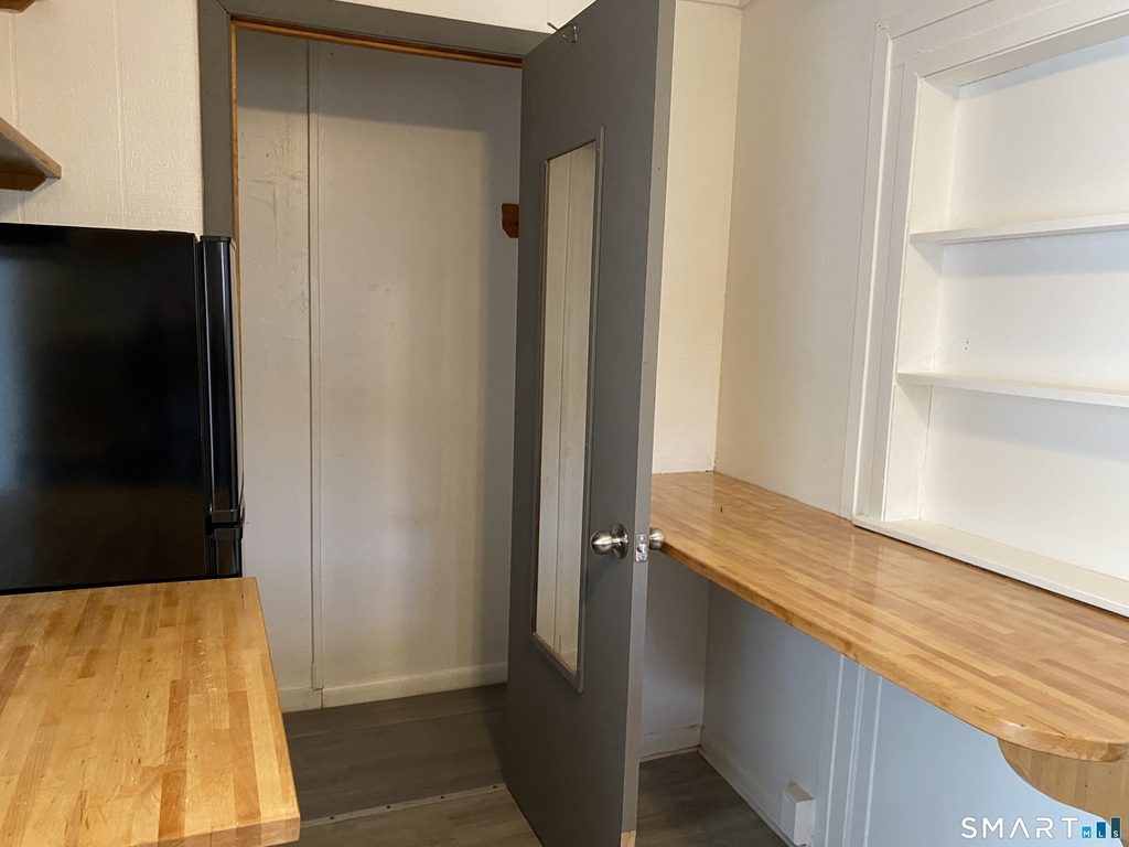 26 Prospect Street - Photo 3