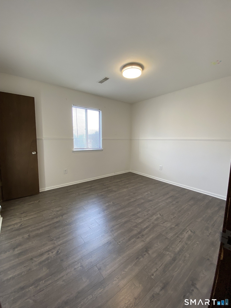 108 Seaside Avenue - Photo 12