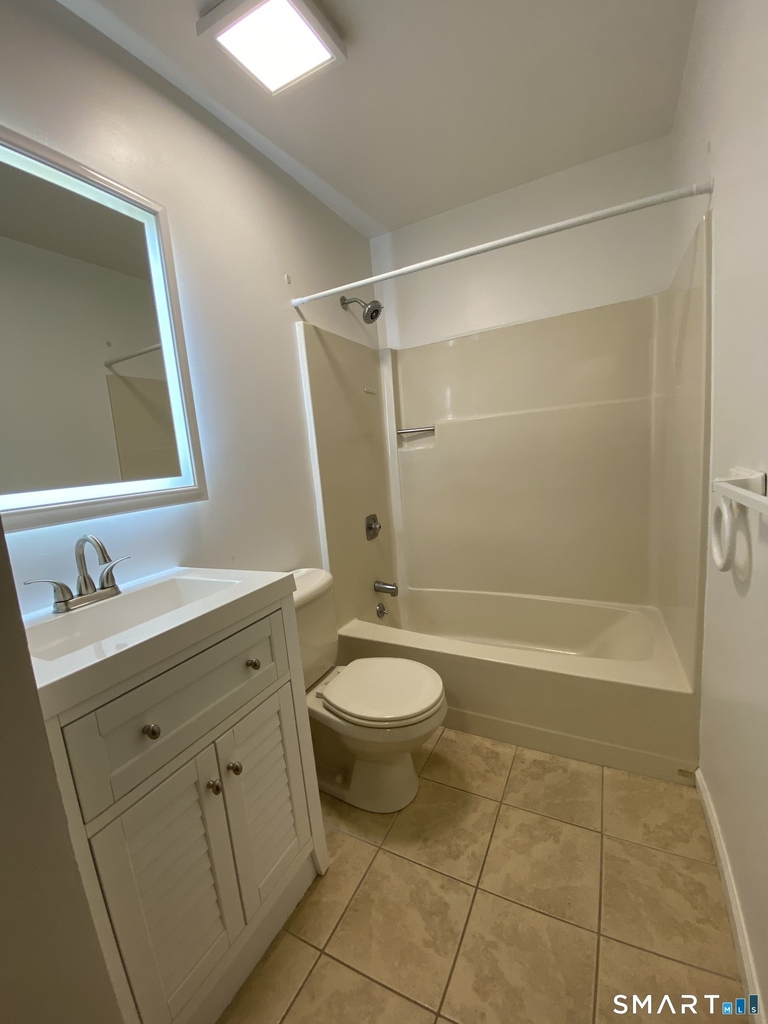 108 Seaside Avenue - Photo 10