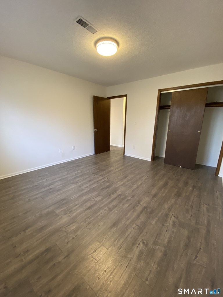 108 Seaside Avenue - Photo 11