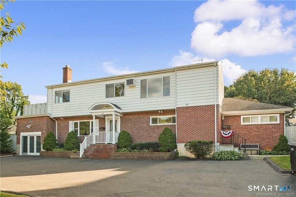 30 Riverside Avenue - Photo 0