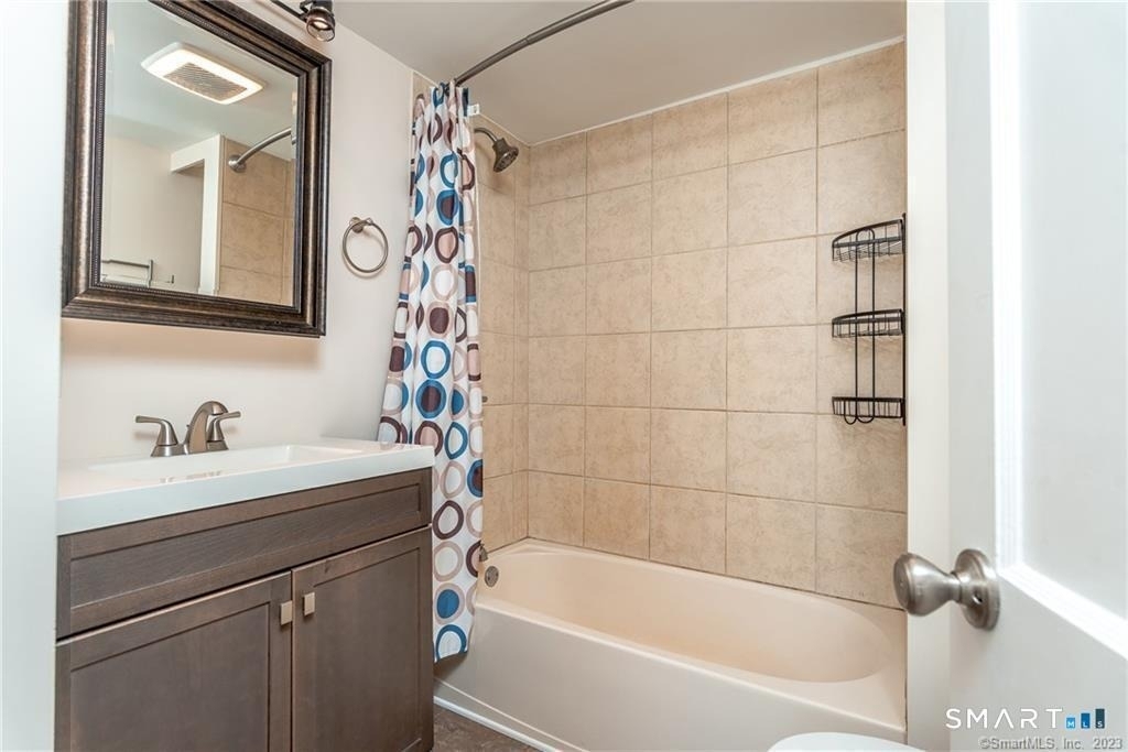 502 Stearns Street - Photo 7