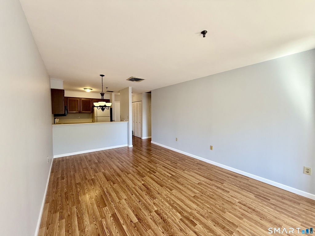 1204 Whitney Avenue - Photo 3