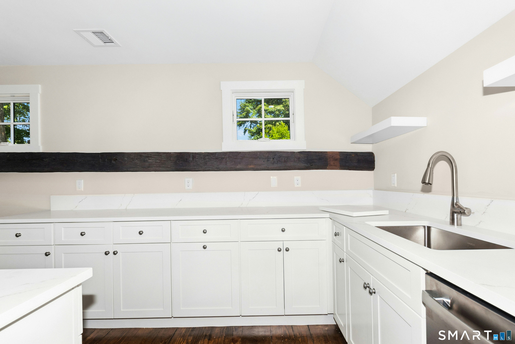 7 Ivy Hill Road - Photo 12