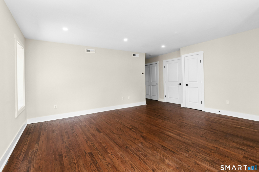7 Ivy Hill Road - Photo 3