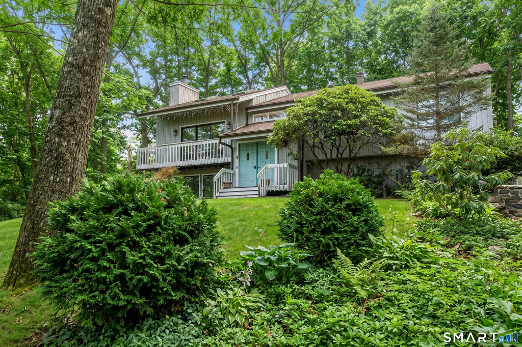 520 Walnut Tree Hill Road - Photo 1