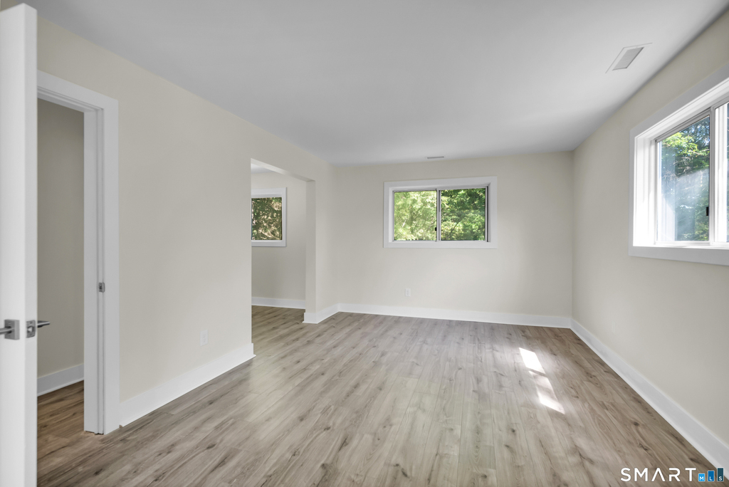 450 Danbury Road - Photo 5