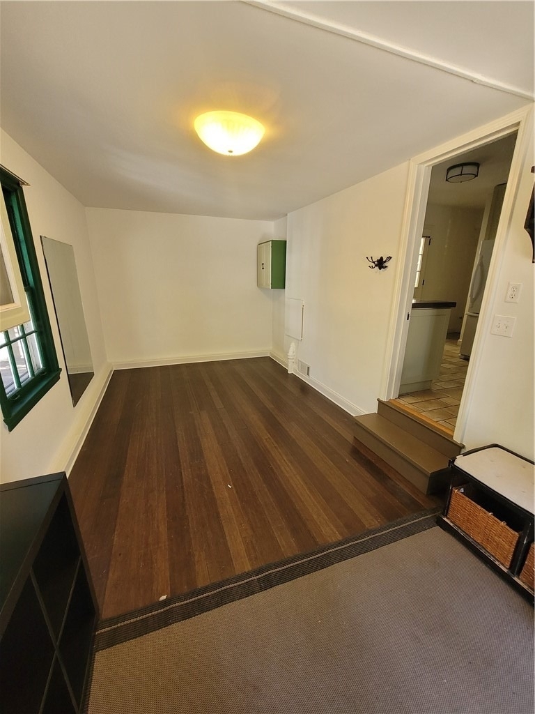 3209 Deer Path Ln - Photo 3