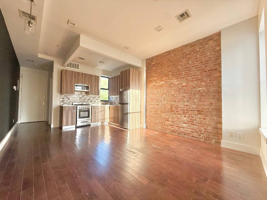 316 Patchen Avenue - Photo 0
