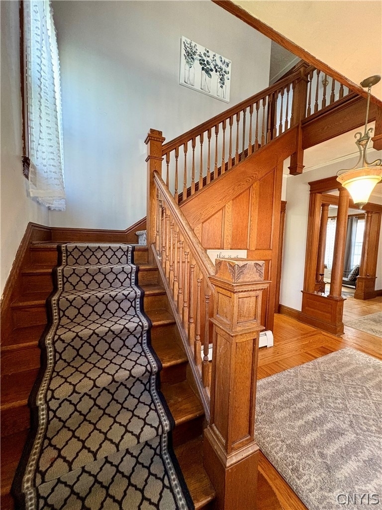 142 Curtis Place - Photo 6