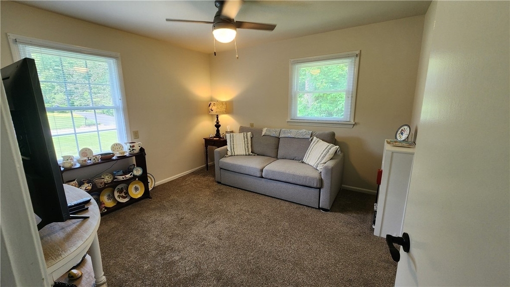 4 Brook Hollow - Photo 11