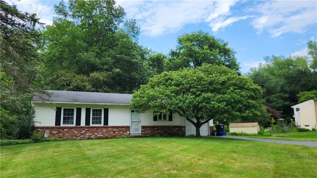 4 Brook Hollow - Photo 0