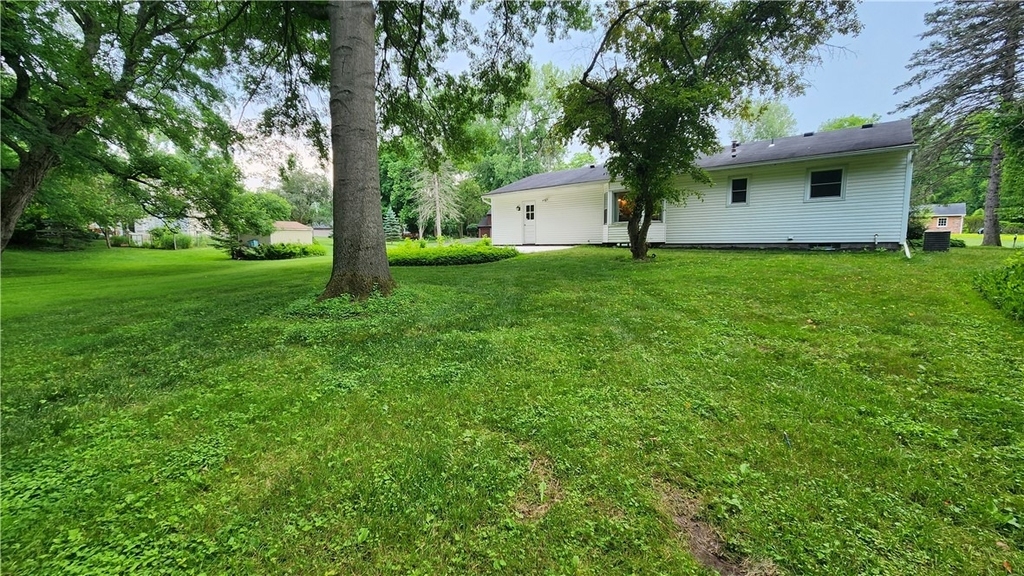 4 Brook Hollow - Photo 14