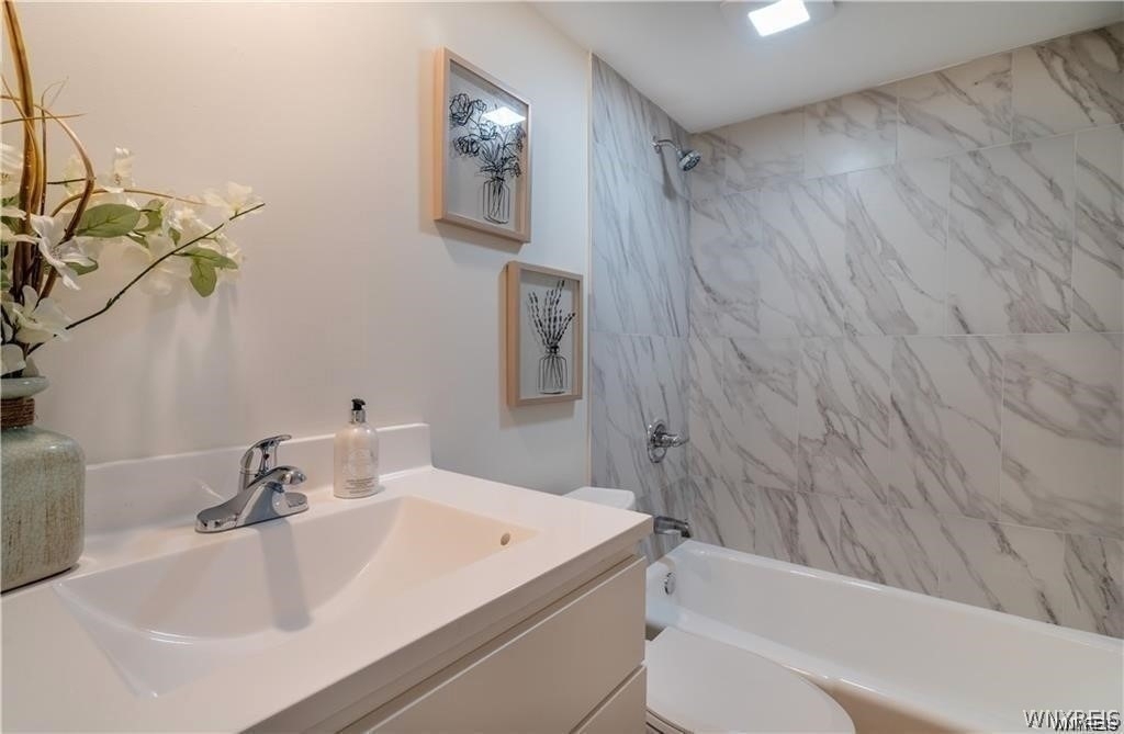 538 Linwood Avenue - Photo 5