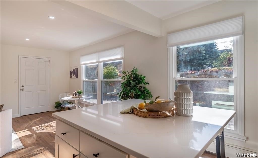 538 Linwood Avenue - Photo 3